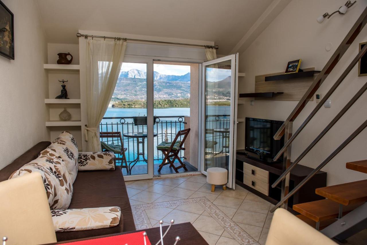 Apartments Klakor Ps Tivat Exterior foto