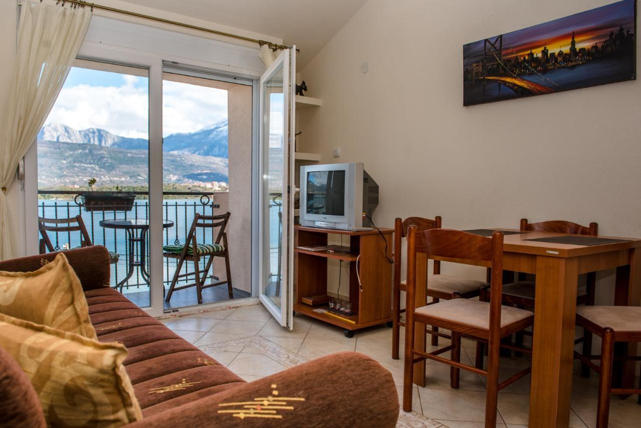 Apartments Klakor Ps Tivat Exterior foto