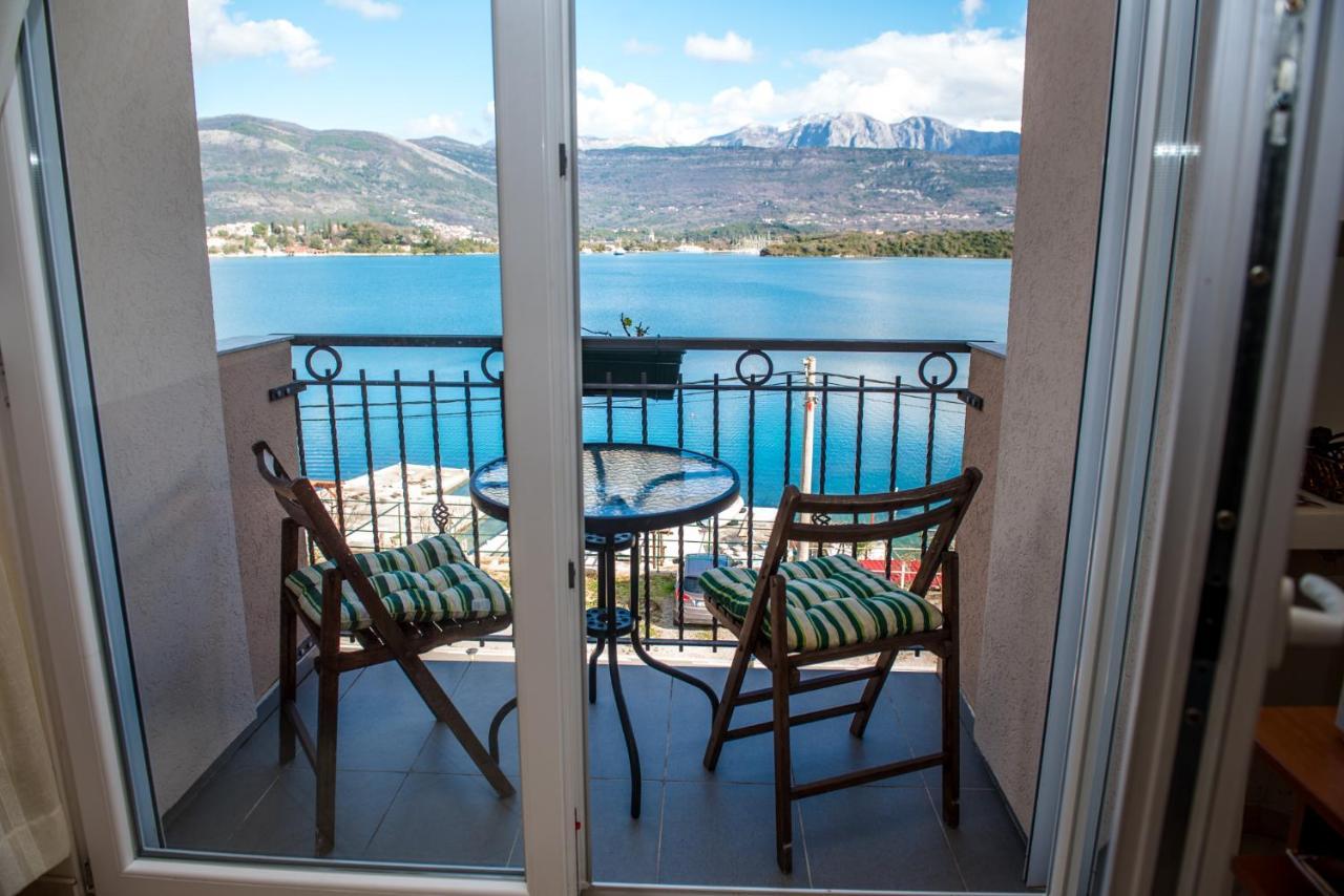 Apartments Klakor Ps Tivat Exterior foto